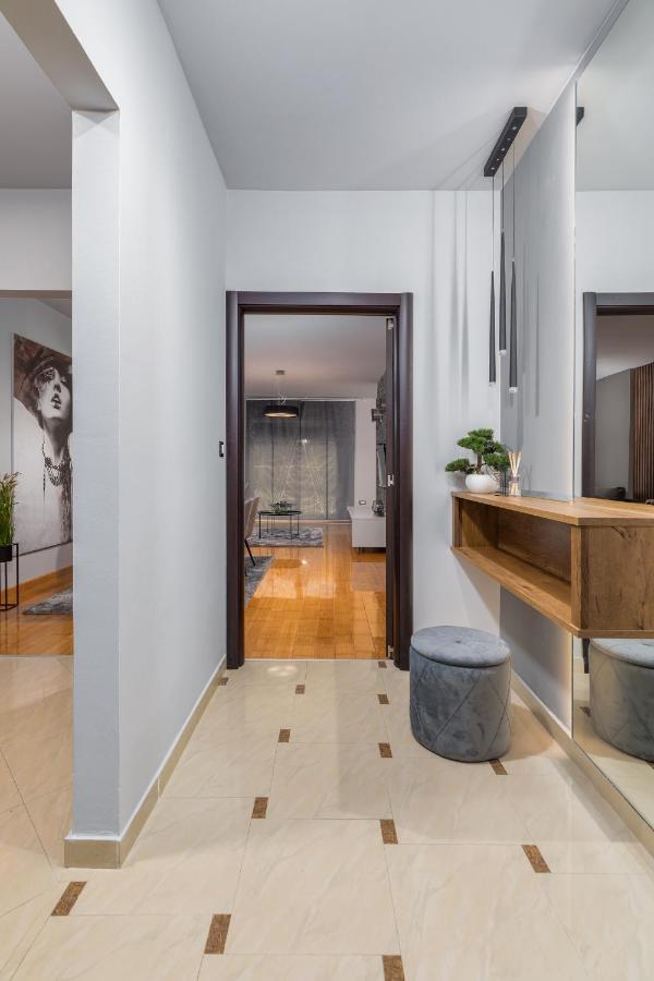 Lux Apartment Teo - New بولا المظهر الخارجي الصورة